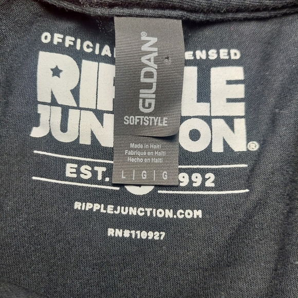 Dominik Mysterio Shirt Dirty Dom WWE 2024 Black Large Ripple Junction - Picture 5 of 5